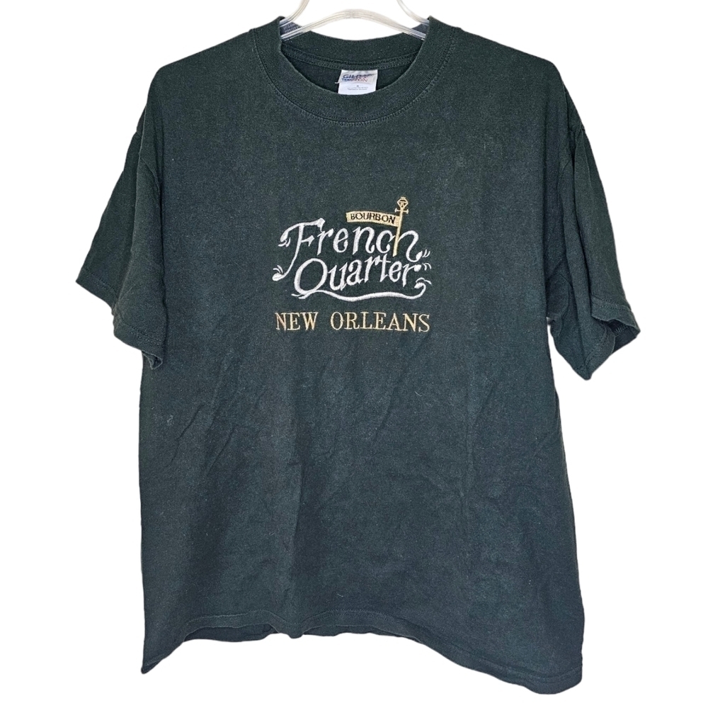 Gildan Heavy Cotton Bourbon Frech Qaurters New Orleans Size Large